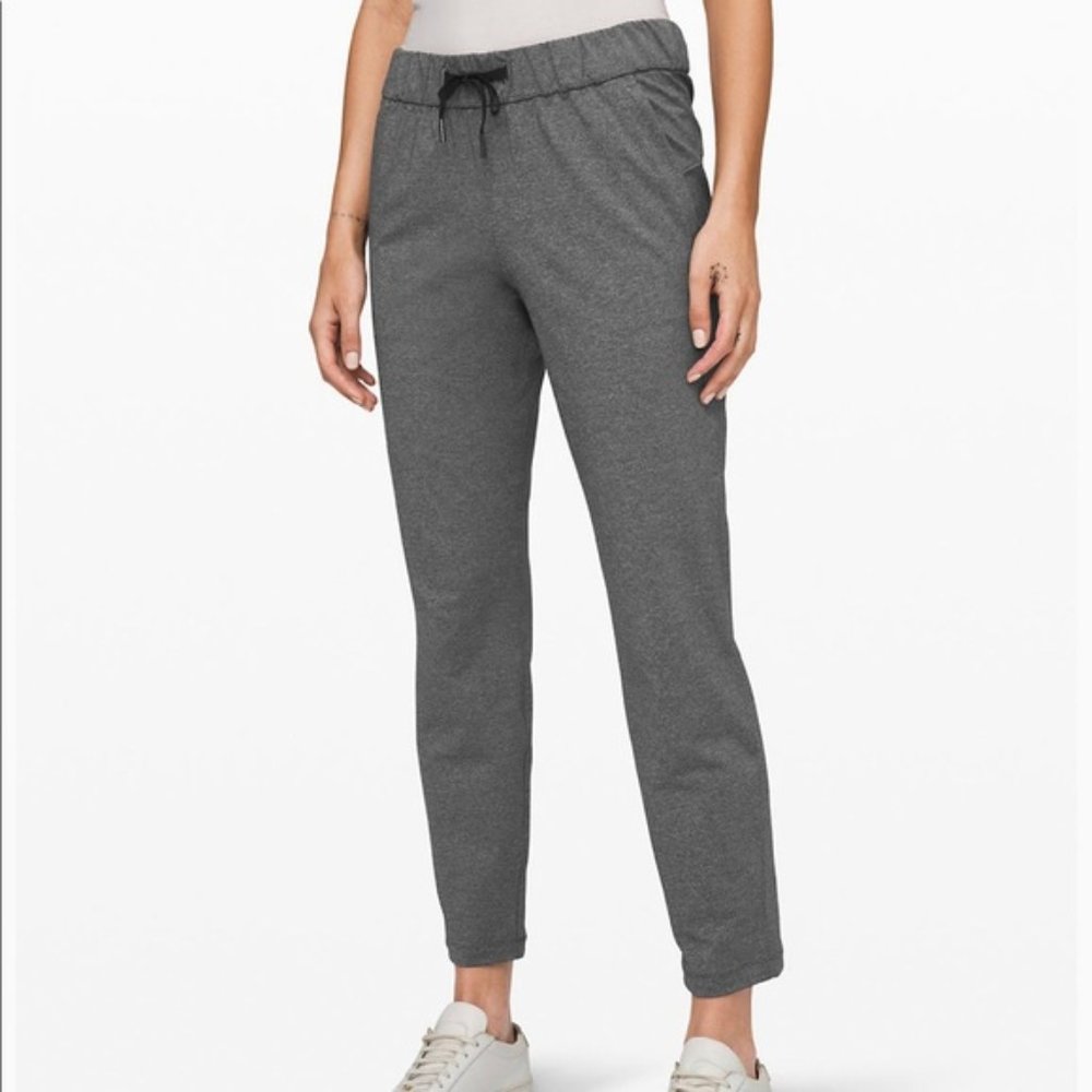 Lululemon - On the Fly Pants Gray/Black